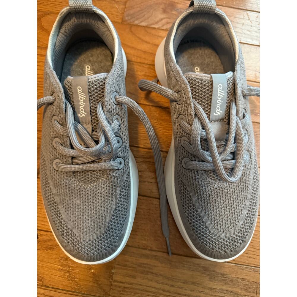 AllBirds Women's Tree Runner Size 7 Mist (White Sole) - Picture 3 of 15